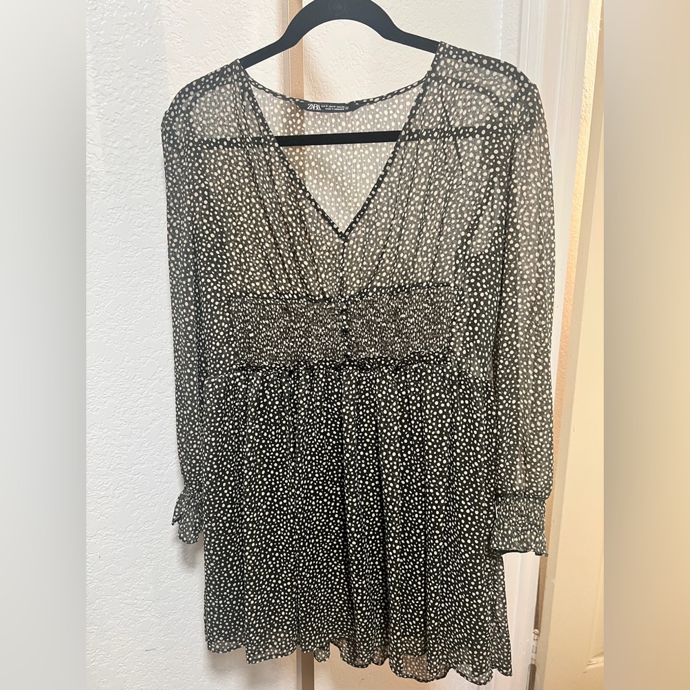 Zara Black and White Long Sleeve Dress